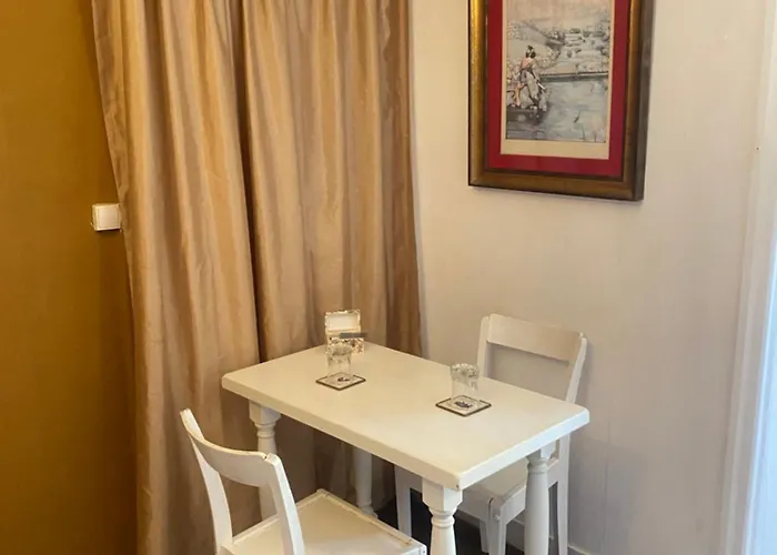 Bed and Breakfast Chezcronin